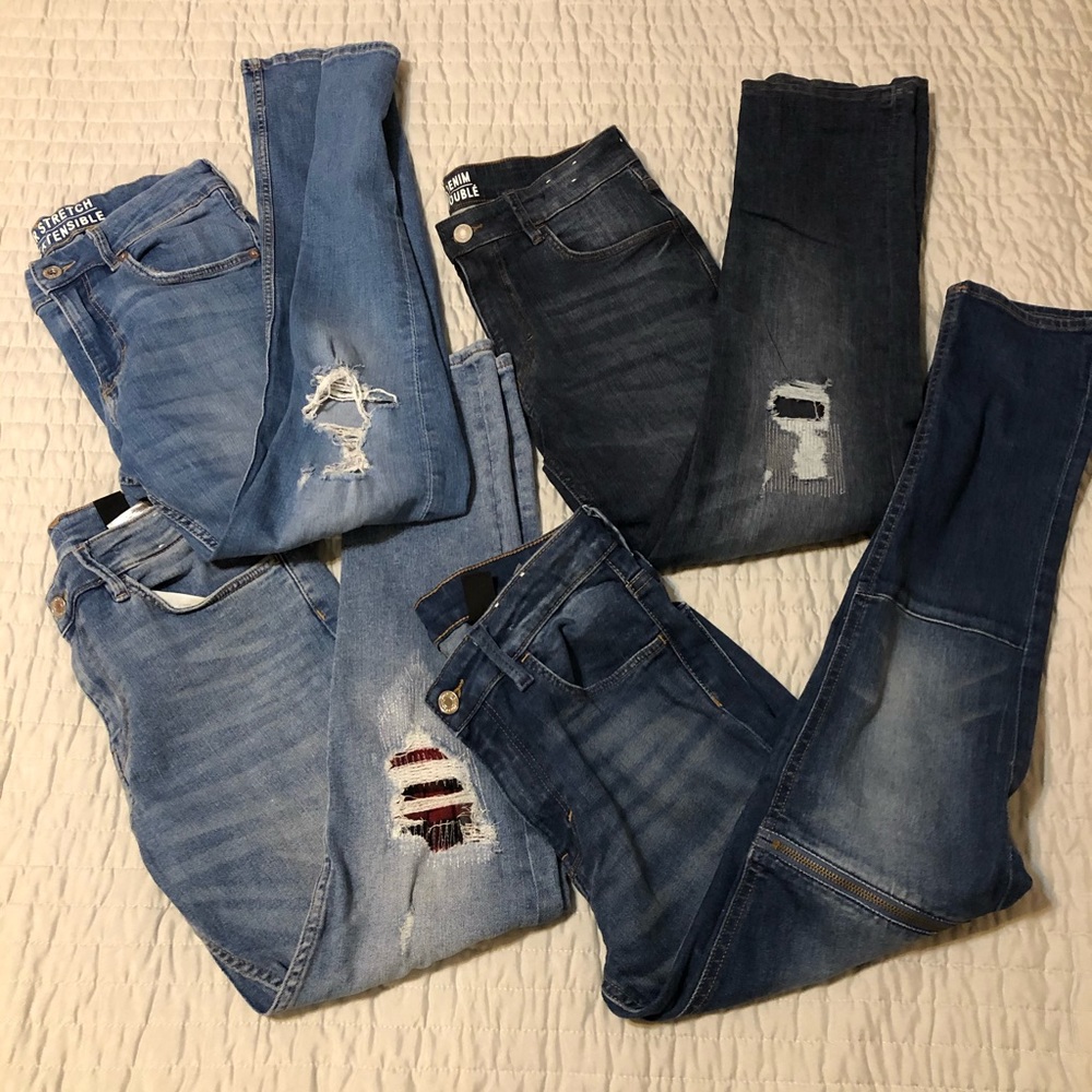 Bundle of 4 kids skinny jeans